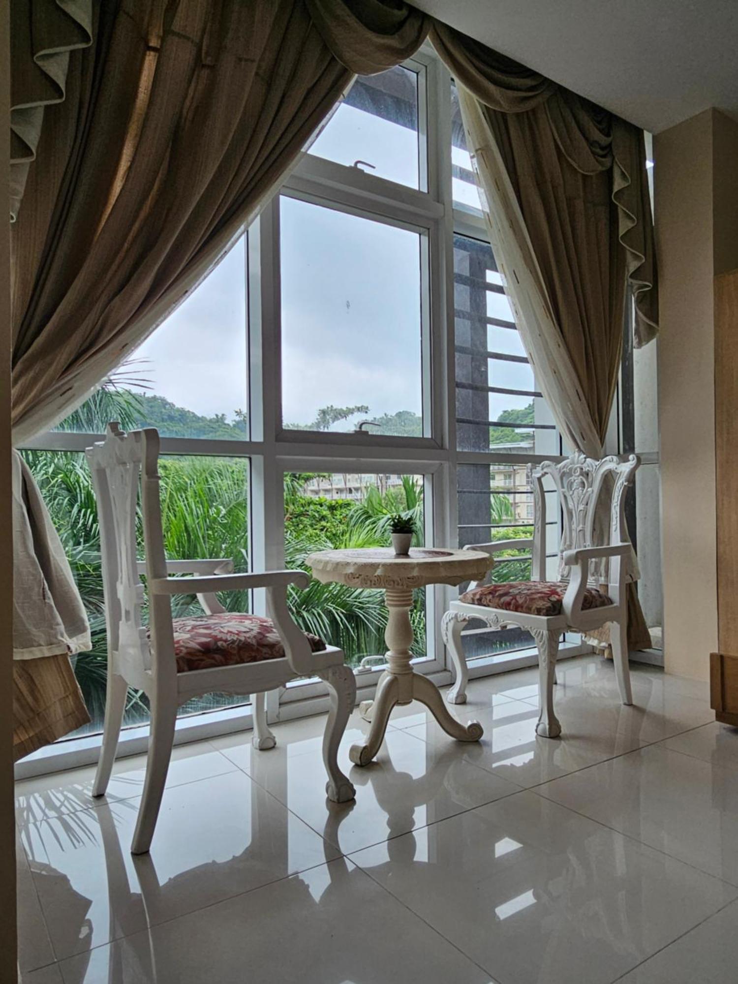 Myna Lagoon Pico De Loro Nasugbu Exterior photo